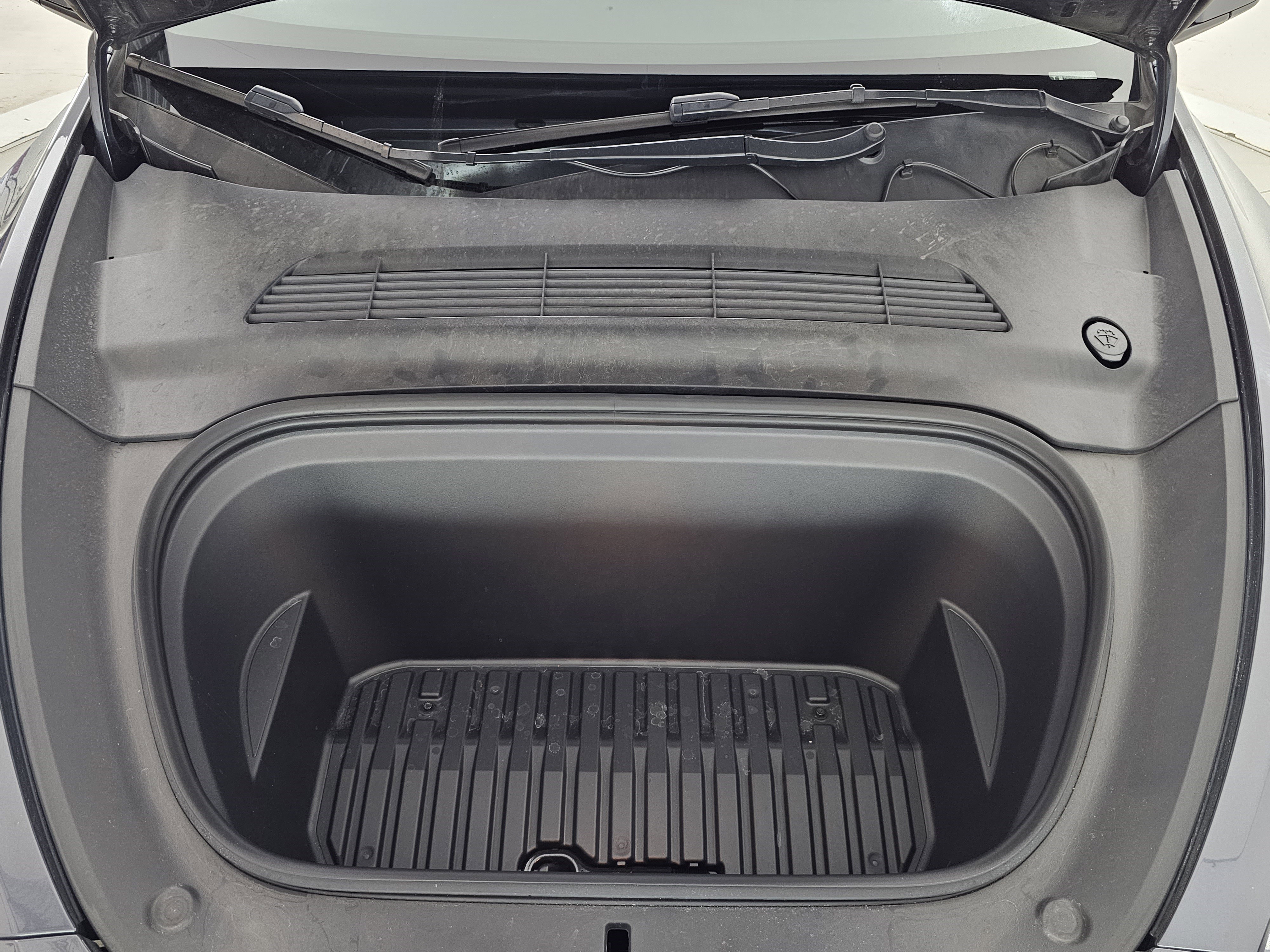 Used 2022 Tesla Model Y Performance image 42