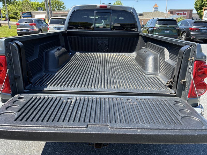 Used 2005 Dodge Dakota Laramie w/ Trailer Tow Group AWD/4WD image 14