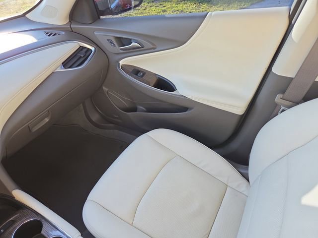 Used 2023 Chevrolet Malibu LT FWD image 13