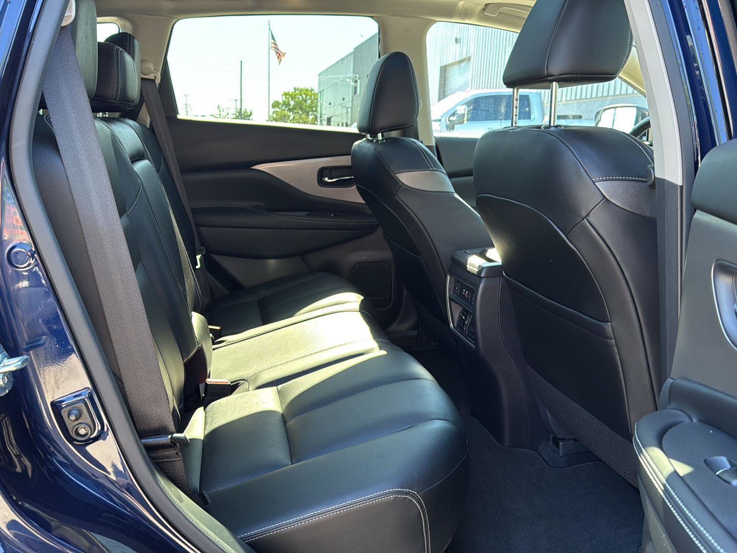 Used 2024 Nissan Murano SL AWD/4WD image 11