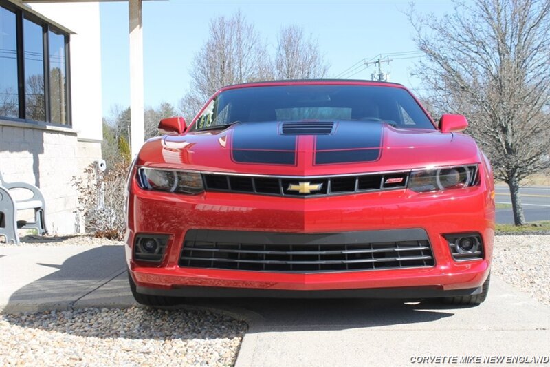 Used 2015 Chevrolet Camaro SS w/ RS Package RWD image 10