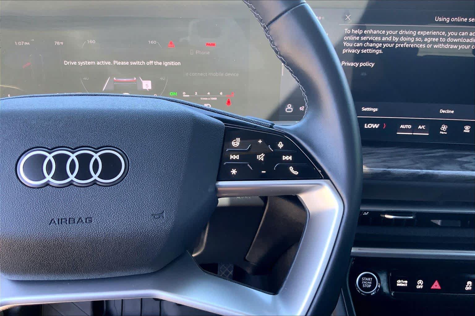 Used 2025 Audi Q5 Premium Plus w/ Premium Plus AWD/4WD image 24