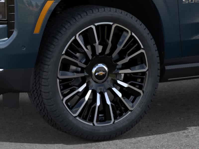 New 2026 Chevrolet Suburban High Country AWD/4WD image 9