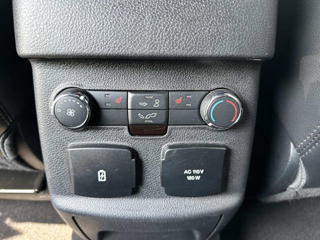Used 2019 Ford Explorer Limited image 16