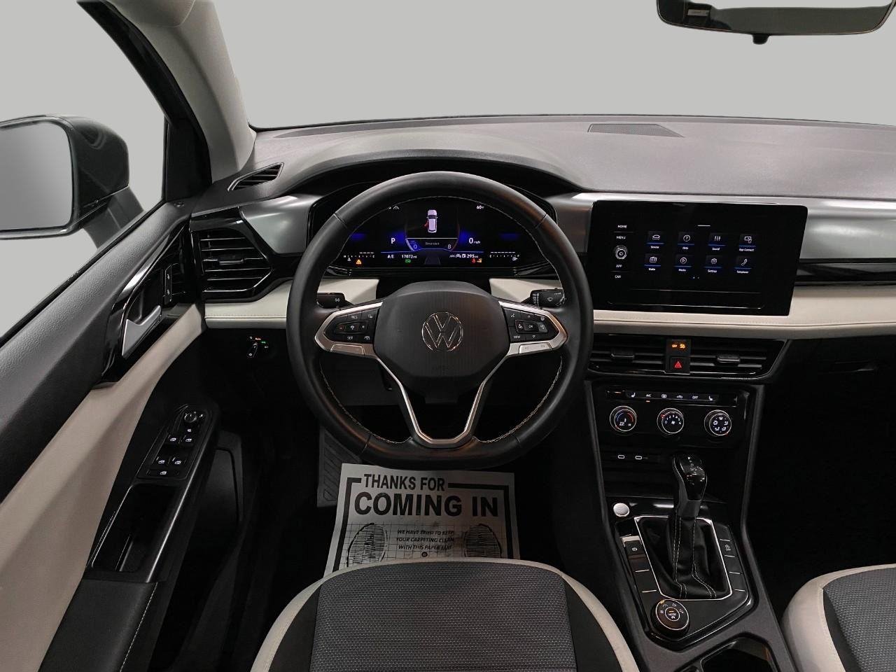 Used 2025 Volkswagen Taos S AWD/4WD image 42