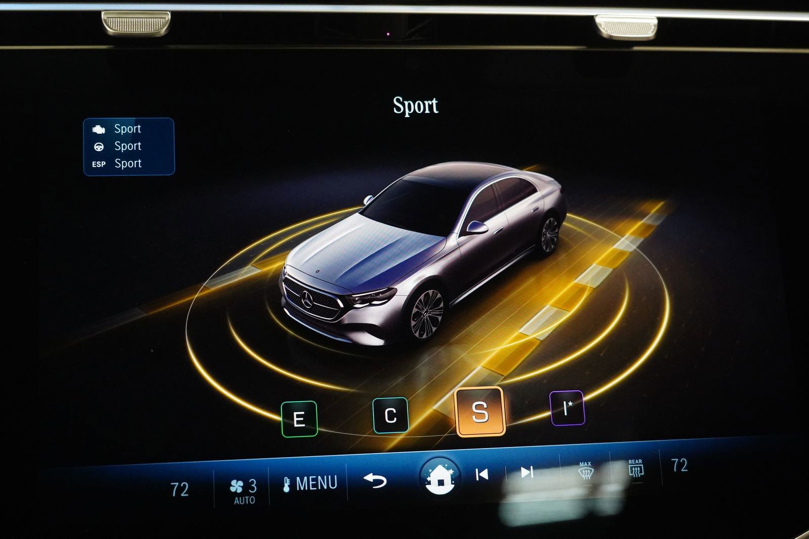 New 2026 Mercedes-Benz E 350 4MATIC Sedan image 26