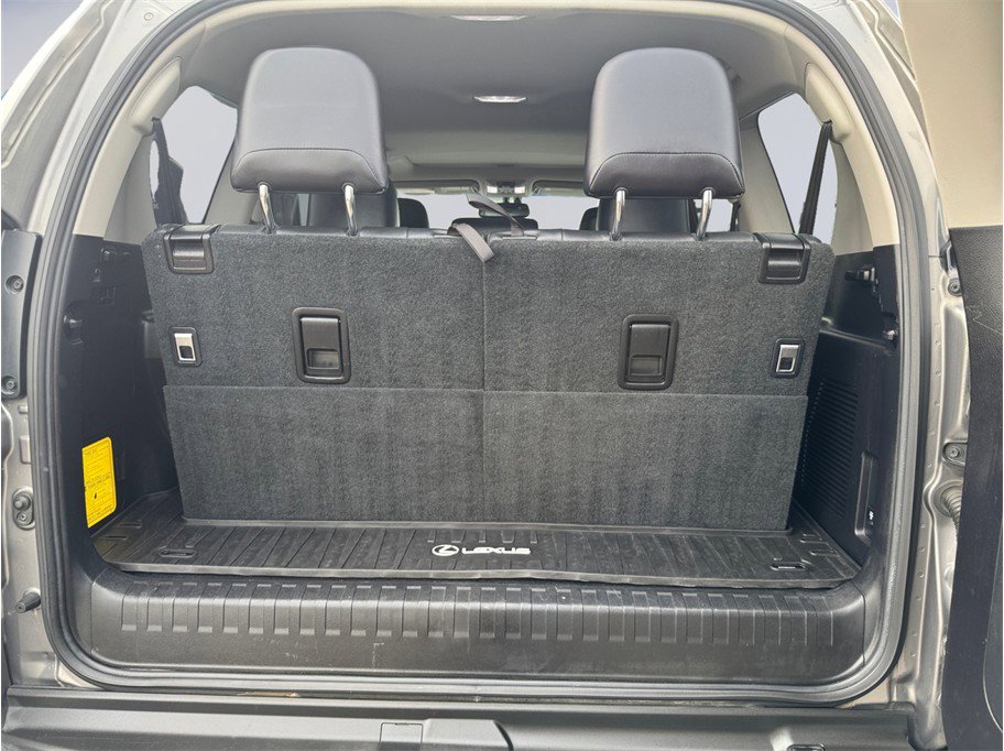 Used 2014 Lexus GX 460 w/ Premium Package image 27