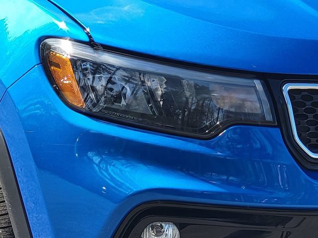 Certified 2023 Jeep Compass Limited AWD/4WD image 16