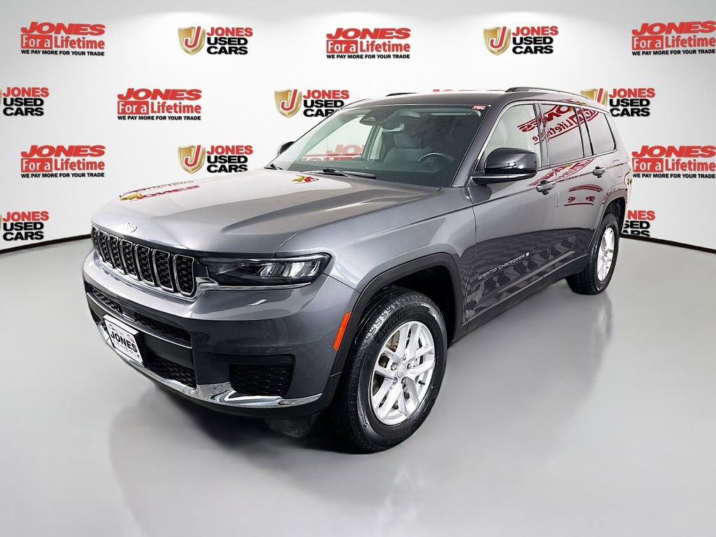Used 2022 Jeep Grand Cherokee L Laredo w/ Luxury Tech Group I AWD/4WD image 12