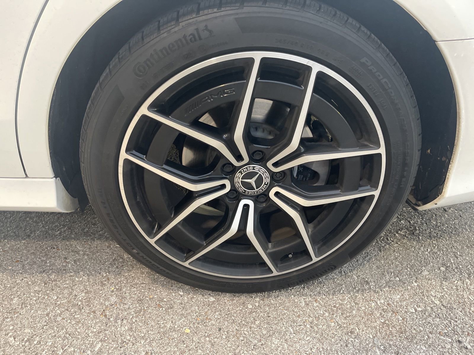 Used 2022 Mercedes-Benz E 350 Sedan image 3