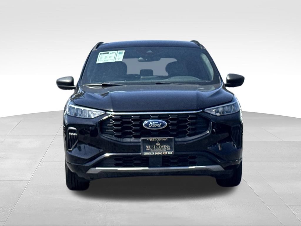 Used 2024 Ford Escape ST-Line FWD image 3
