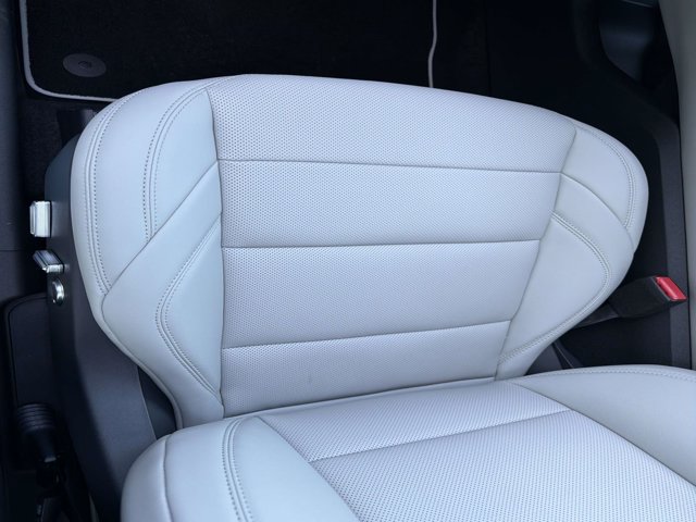 New 2026 Lincoln Nautilus Premier w/ Equipment Group 102A AWD/4WD image 11