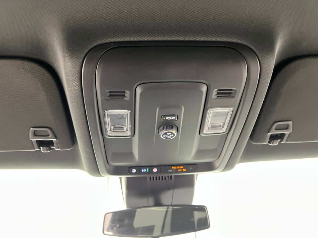 Used 2025 Chevrolet Tahoe LT image 62