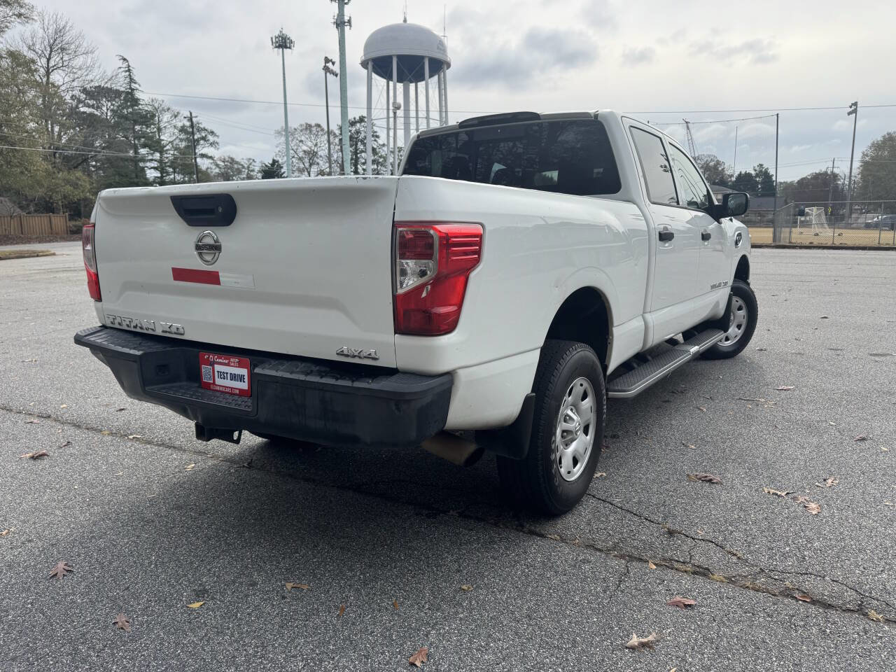 Used 2017 Nissan Titan S image 31