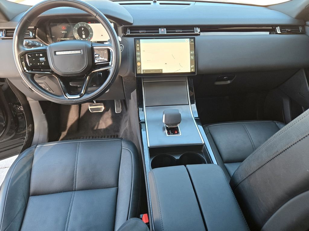 Used 2025 Land Rover Range Rover Velar Dynamic SE image 12