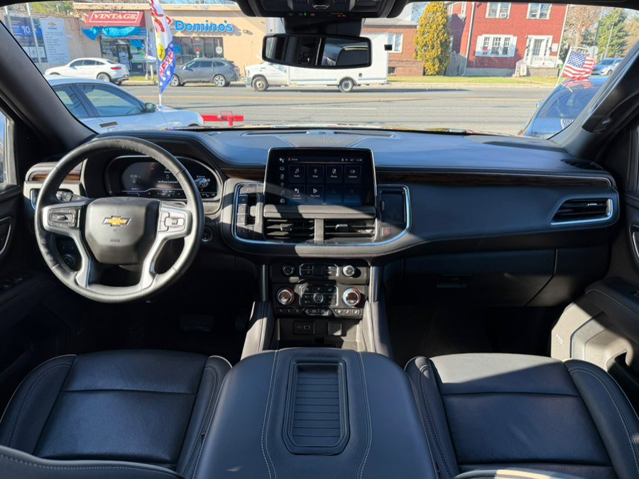 Used 2024 Chevrolet Suburban Premier image 26