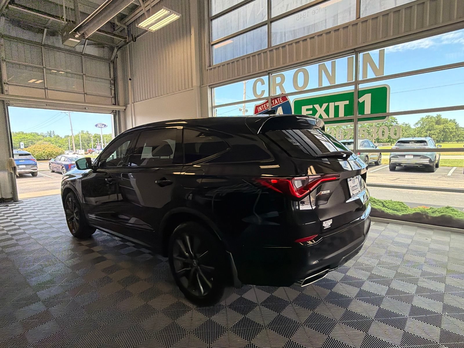Used 2025 Acura MDX A-Spec AWD/4WD image 4
