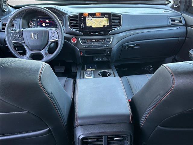 Used 2025 Honda Passport TrailSport image 20