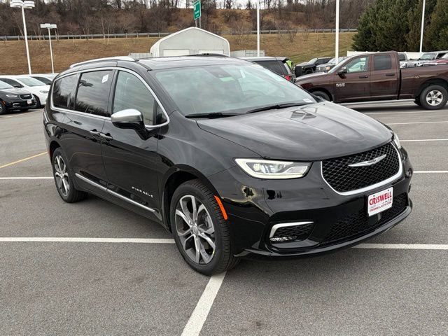 New 2026 Chrysler Pacifica Pinnacle AWD/4WD image 2