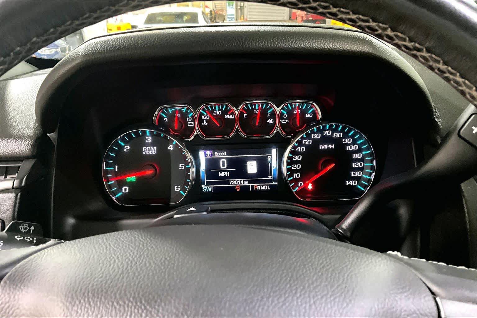 Used 2019 Chevrolet Suburban Premier AWD/4WD image 26