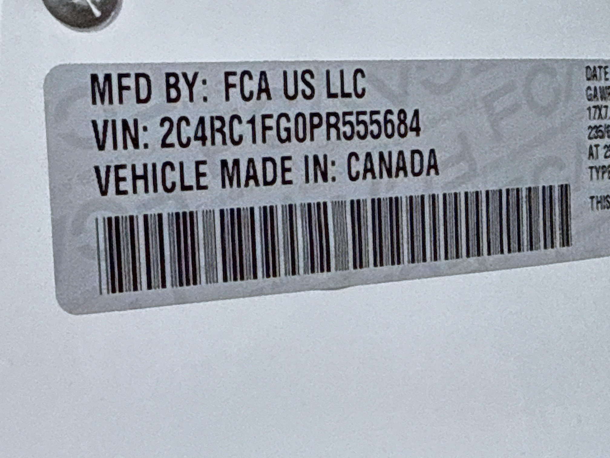 Used 2023 Chrysler Pacifica Touring FWD image 40