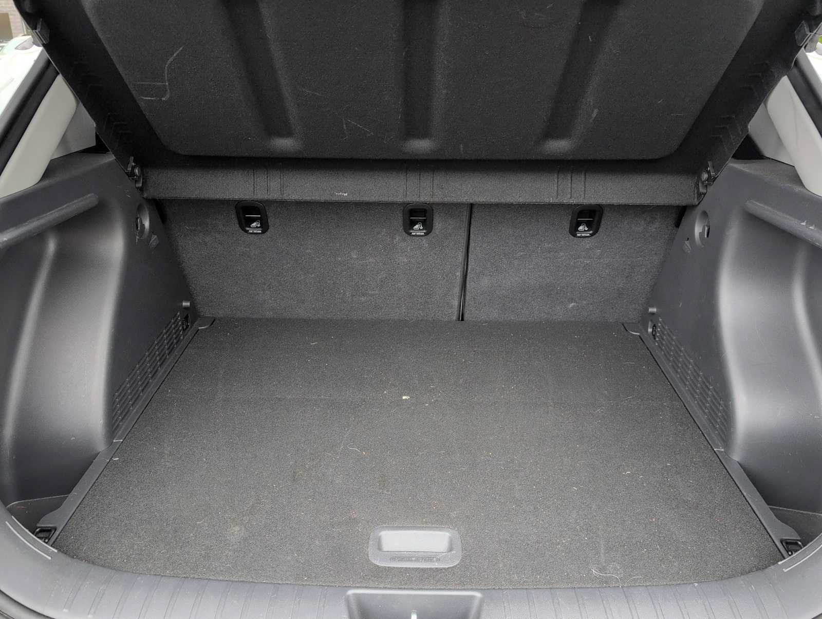 Used 2025 Hyundai Kona SEL FWD image 32