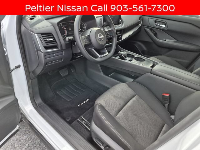 Certified 2024 Nissan Rogue SV FWD image 19