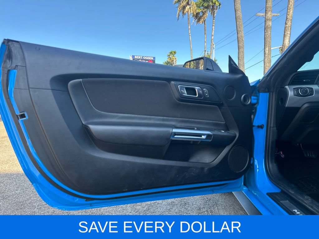 Used 2022 Ford Mustang GT w/ Equipment Group 301A RWD image 7