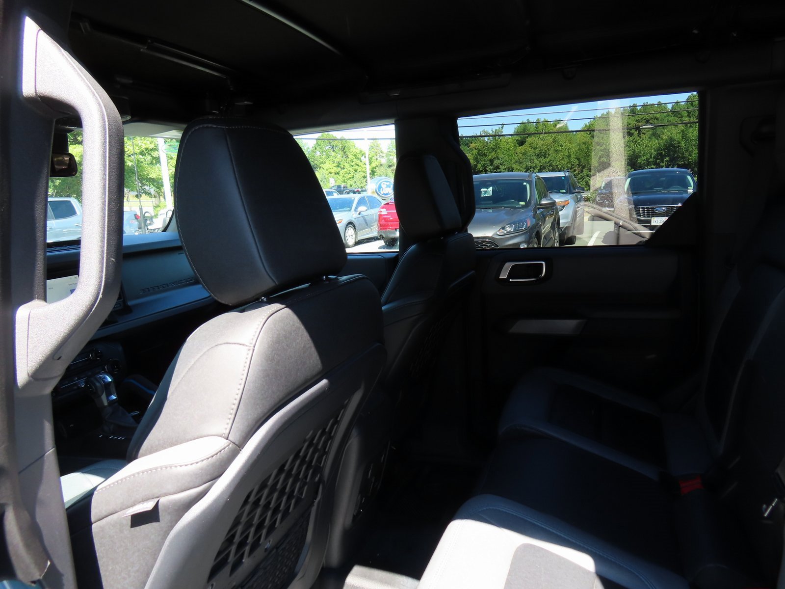 Used 2023 Ford Bronco Black Diamond image 37