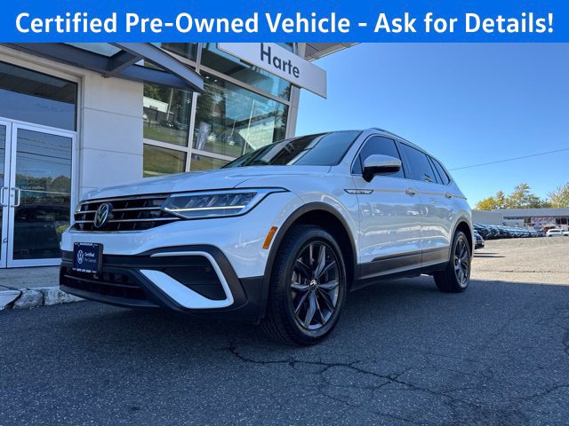 Used 2023 Volkswagen Tiguan SE w/ Panoramic Sunroof Package AWD/4WD image 2