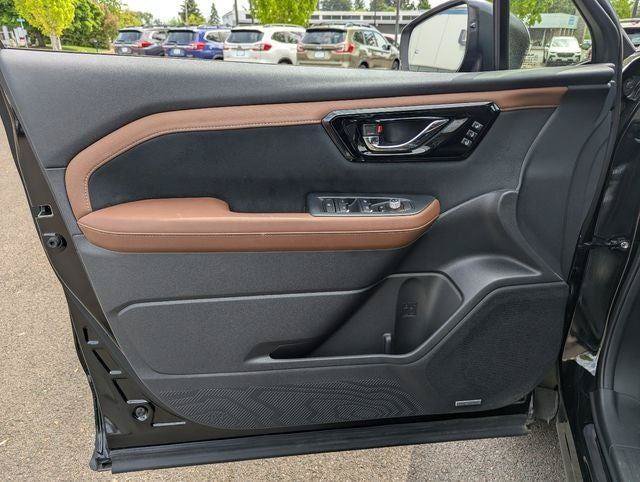 Certified 2025 Subaru Forester Touring AWD/4WD image 10