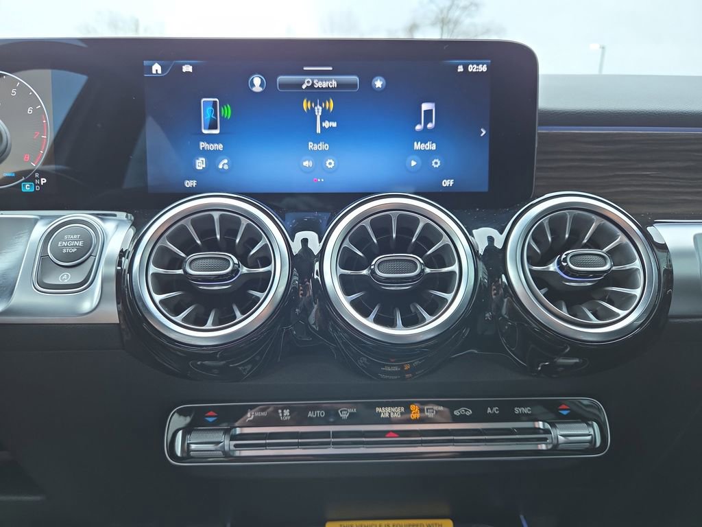 Used 2026 Mercedes-Benz GLB 250 GLB 250 image 25