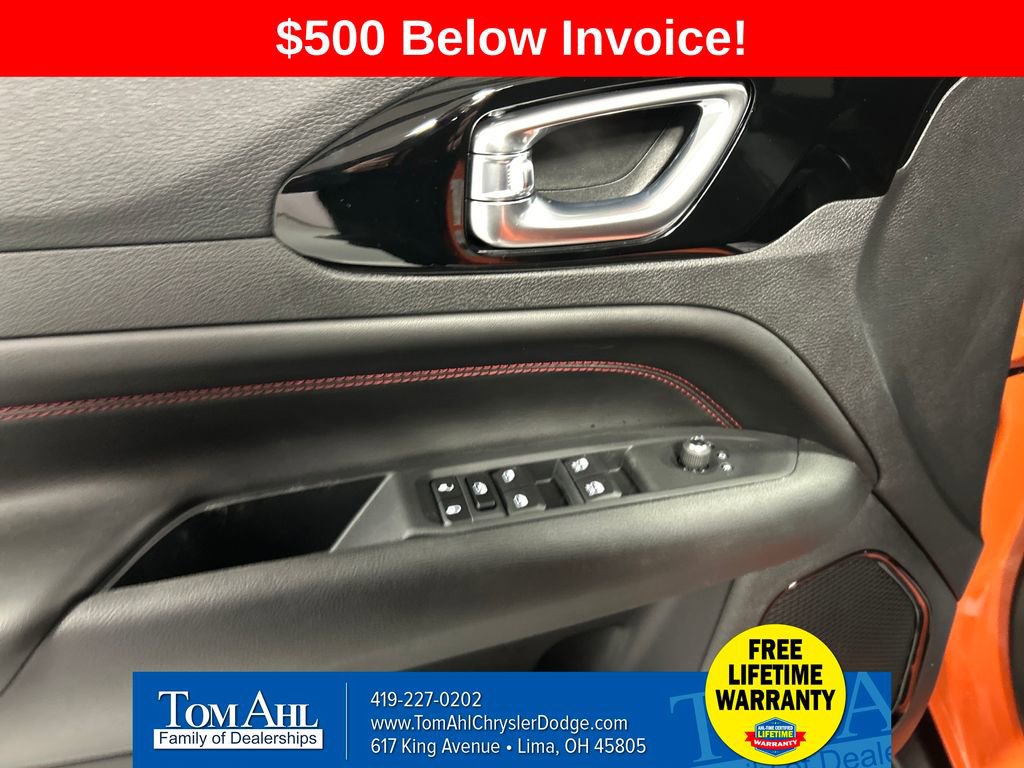 New 2026 Jeep Compass Trailhawk image 12