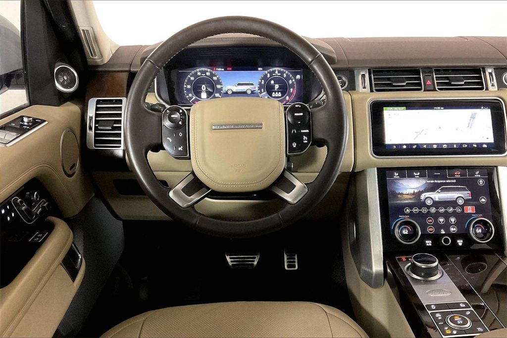Used 2022 Land Rover Range Rover Westminster Edition image 4