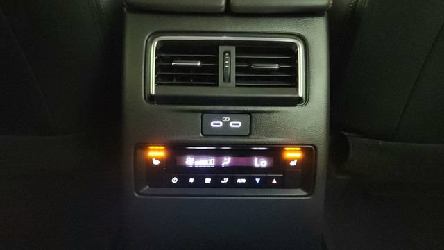 New 2026 MAZDA CX-90 Plug-In Hybrid w/Premium Sport AWD/4WD image 31