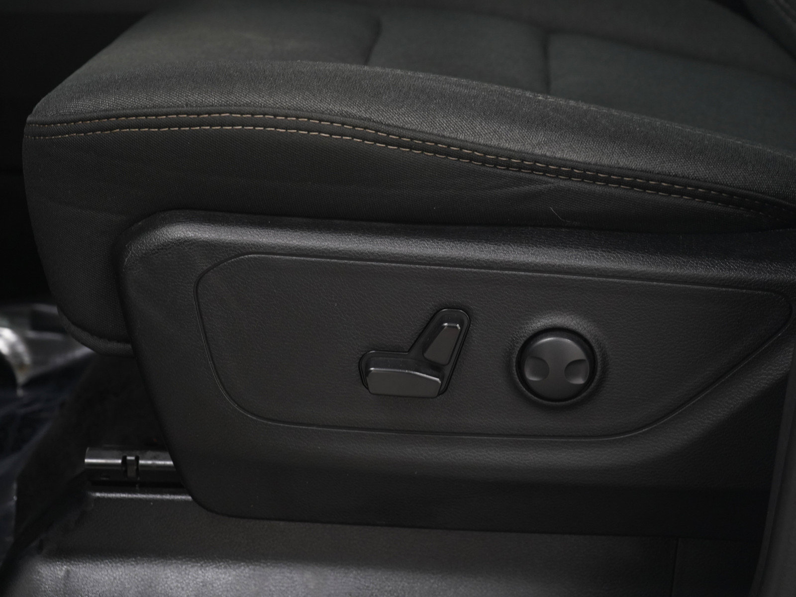 Used 2023 RAM 1500 Big Horn AWD/4WD image 20