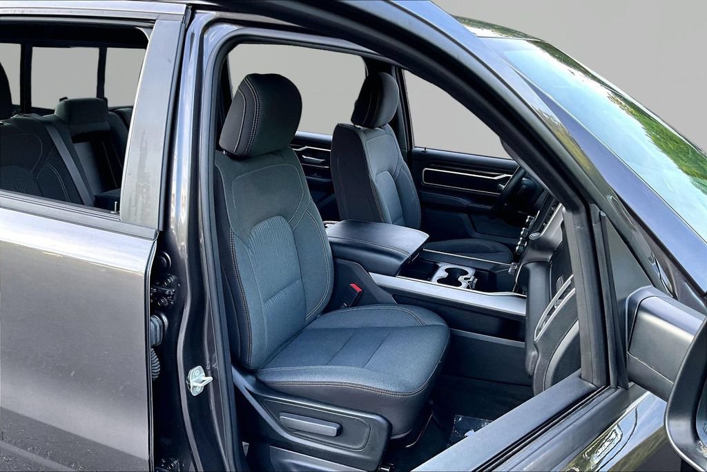 Used 2023 RAM 1500 Big Horn AWD/4WD image 19