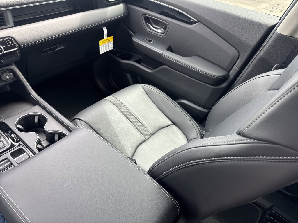 New 2026 Honda Pilot EX-L image 8