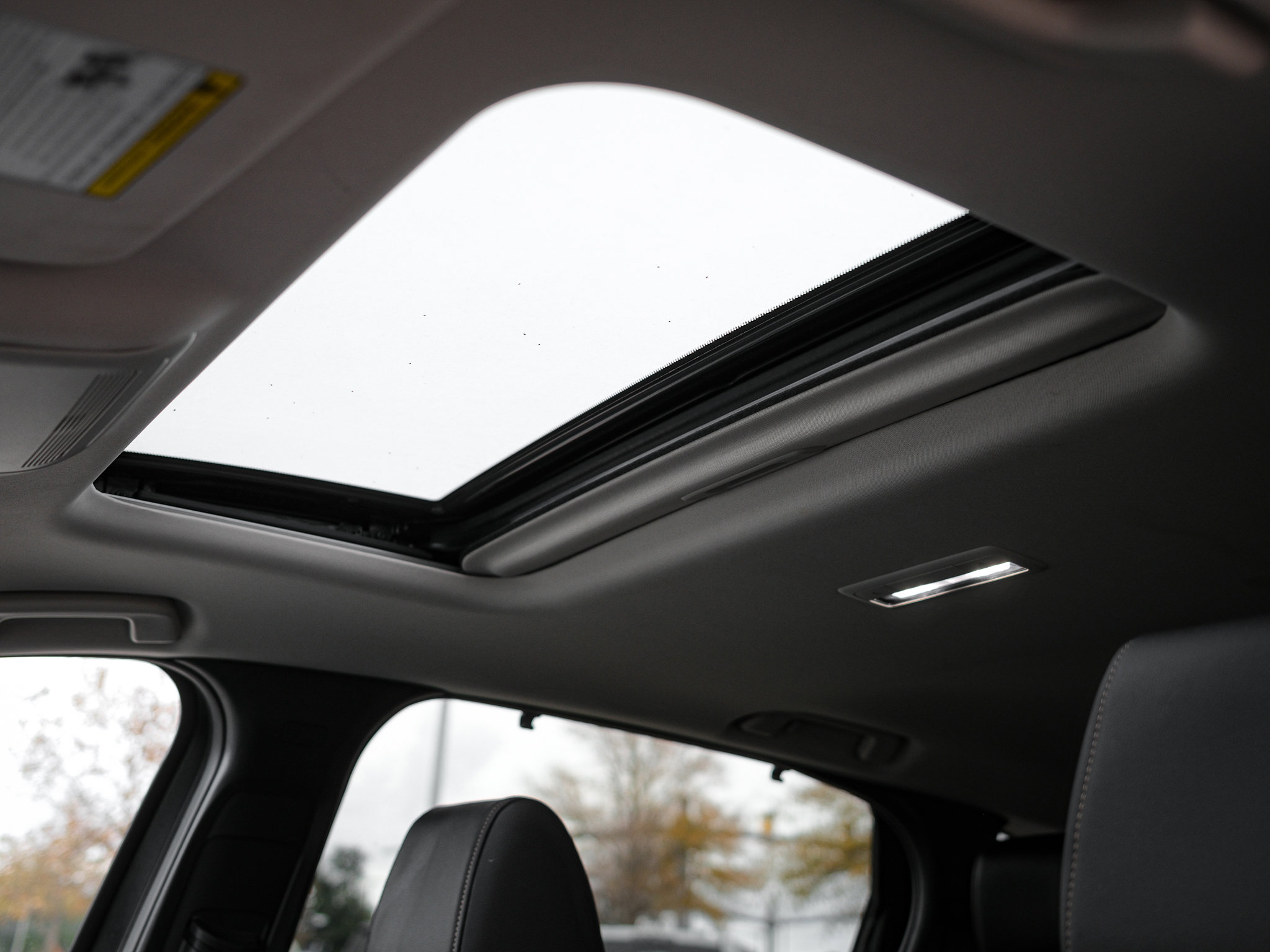 Certified 2024 MAZDA CX-90 Plug-In Hybrid w/ Preferred image 28