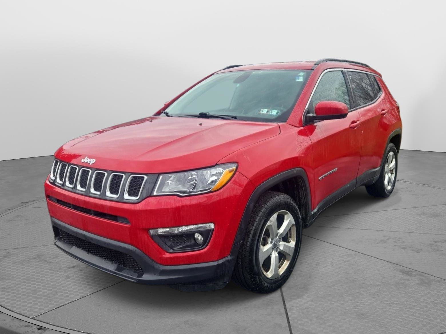 Used 2018 Jeep Compass Latitude w/ Popular Equipment Group image 8