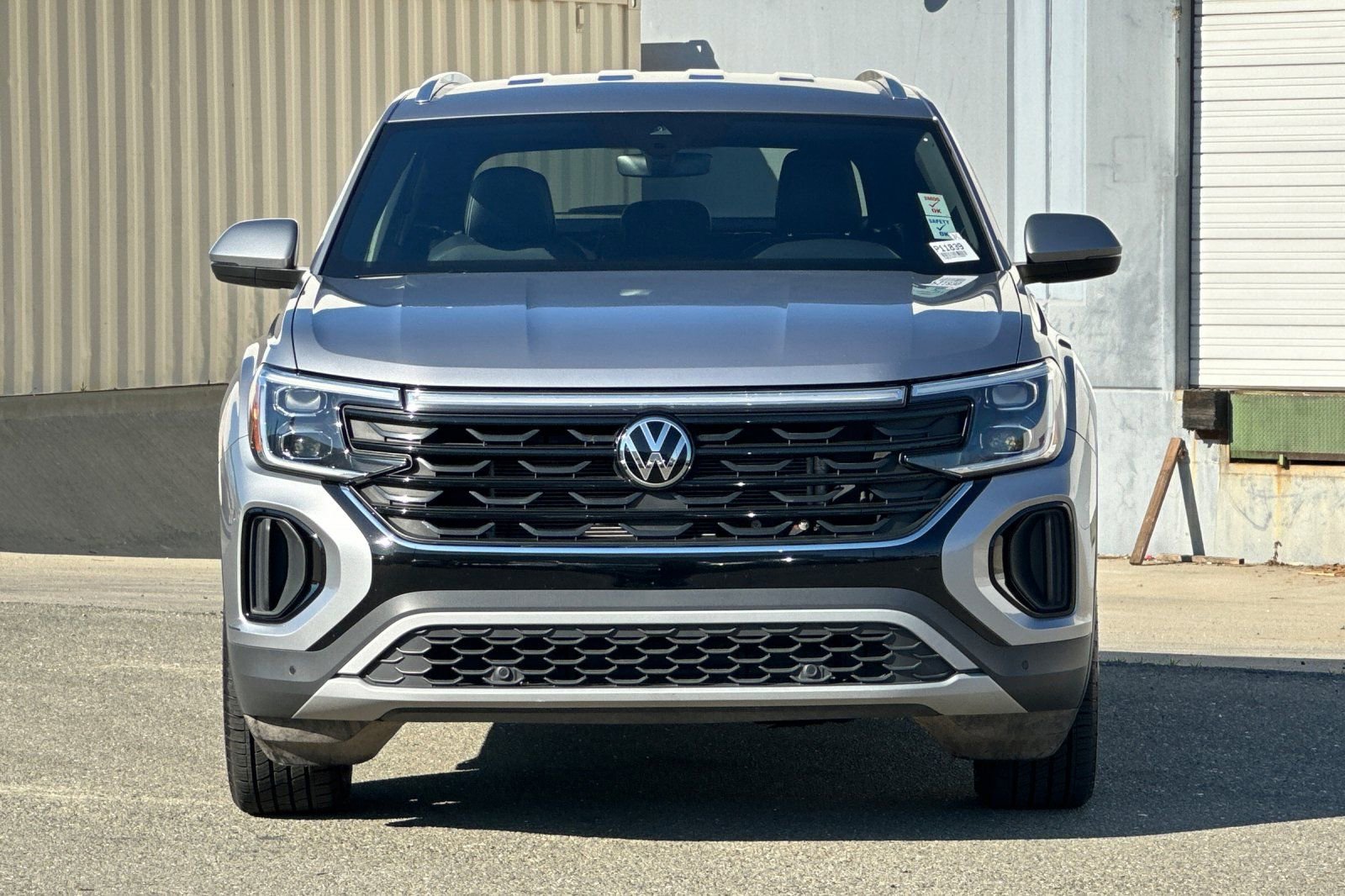 Used 2024 Volkswagen Atlas Cross Sport SE image 9