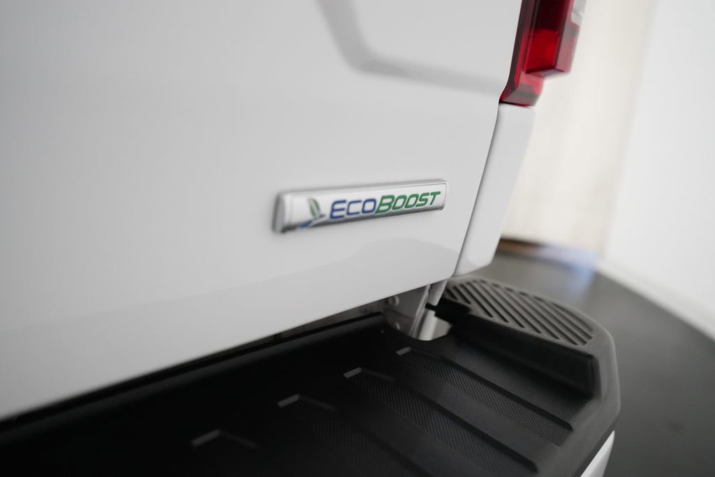 Used 2018 Ford F150 Lariat w/ Equipment Group 502A Luxury image 32