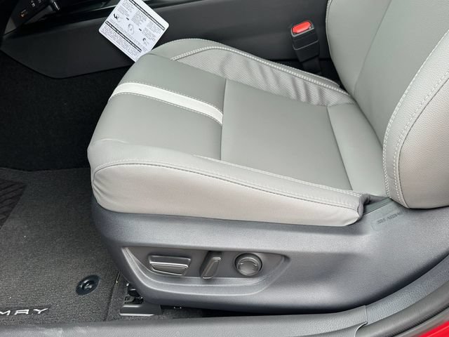 Used 2026 Toyota Camry SE w/ Convenience Package FWD image 23