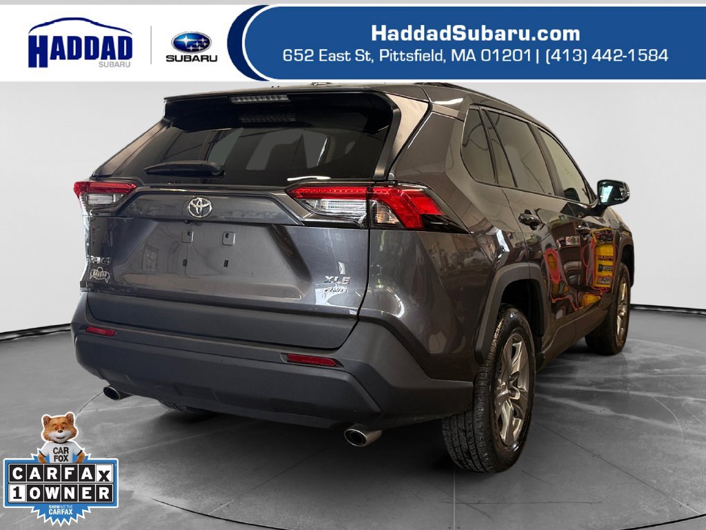 Used 2024 Toyota RAV4 XLE AWD/4WD image 6
