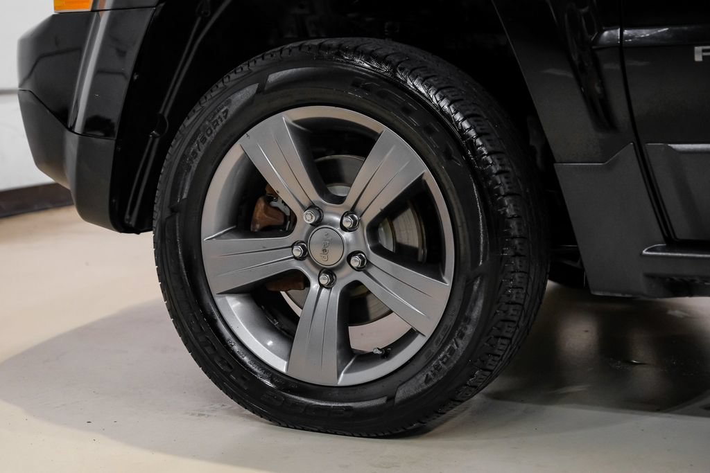 Used 2017 Jeep Patriot Sport w/ Power Value Group FWD image 56