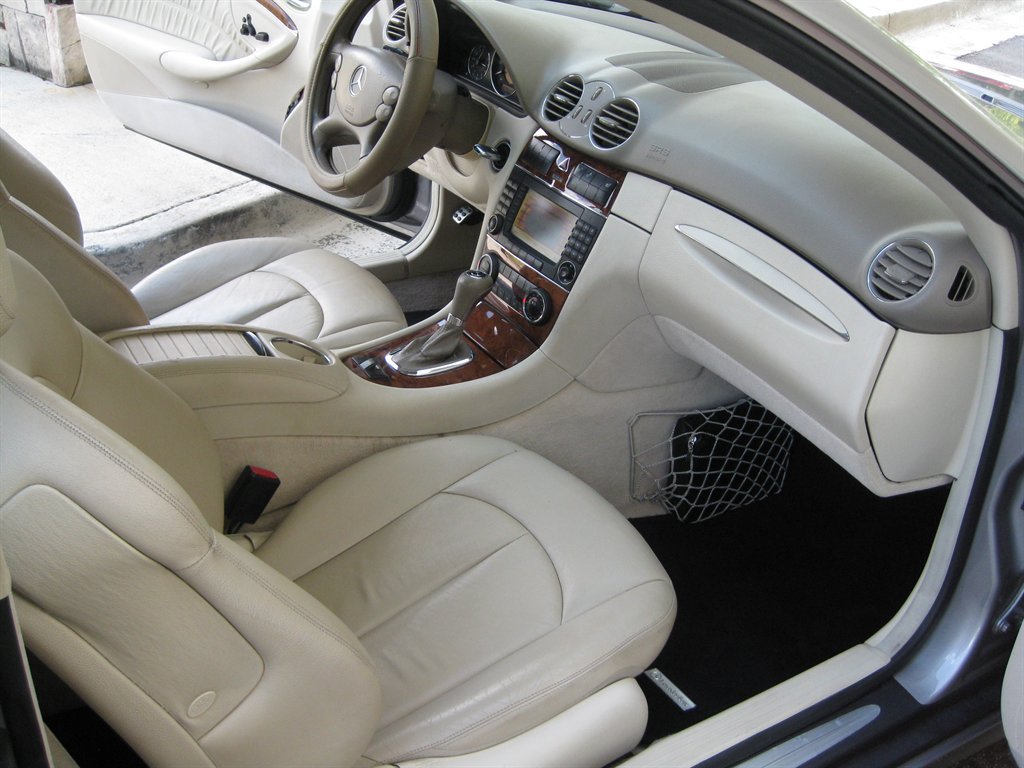 Used 2008 Mercedes-Benz CLK 350 Cabriolet image 25