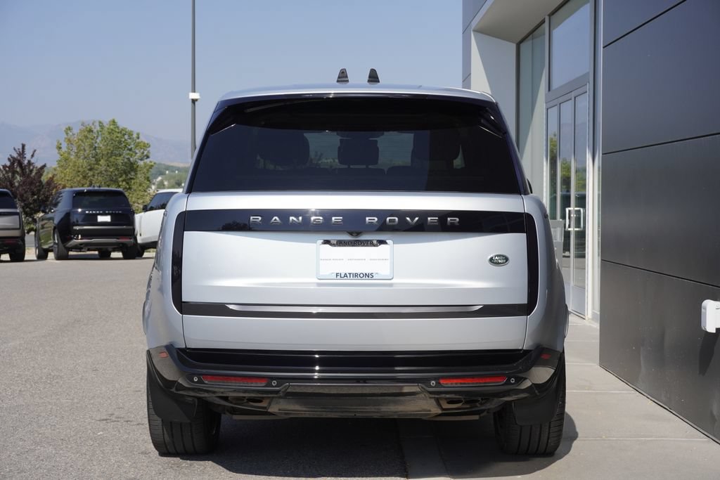 Used 2023 Land Rover Range Rover SE AWD/4WD image 6
