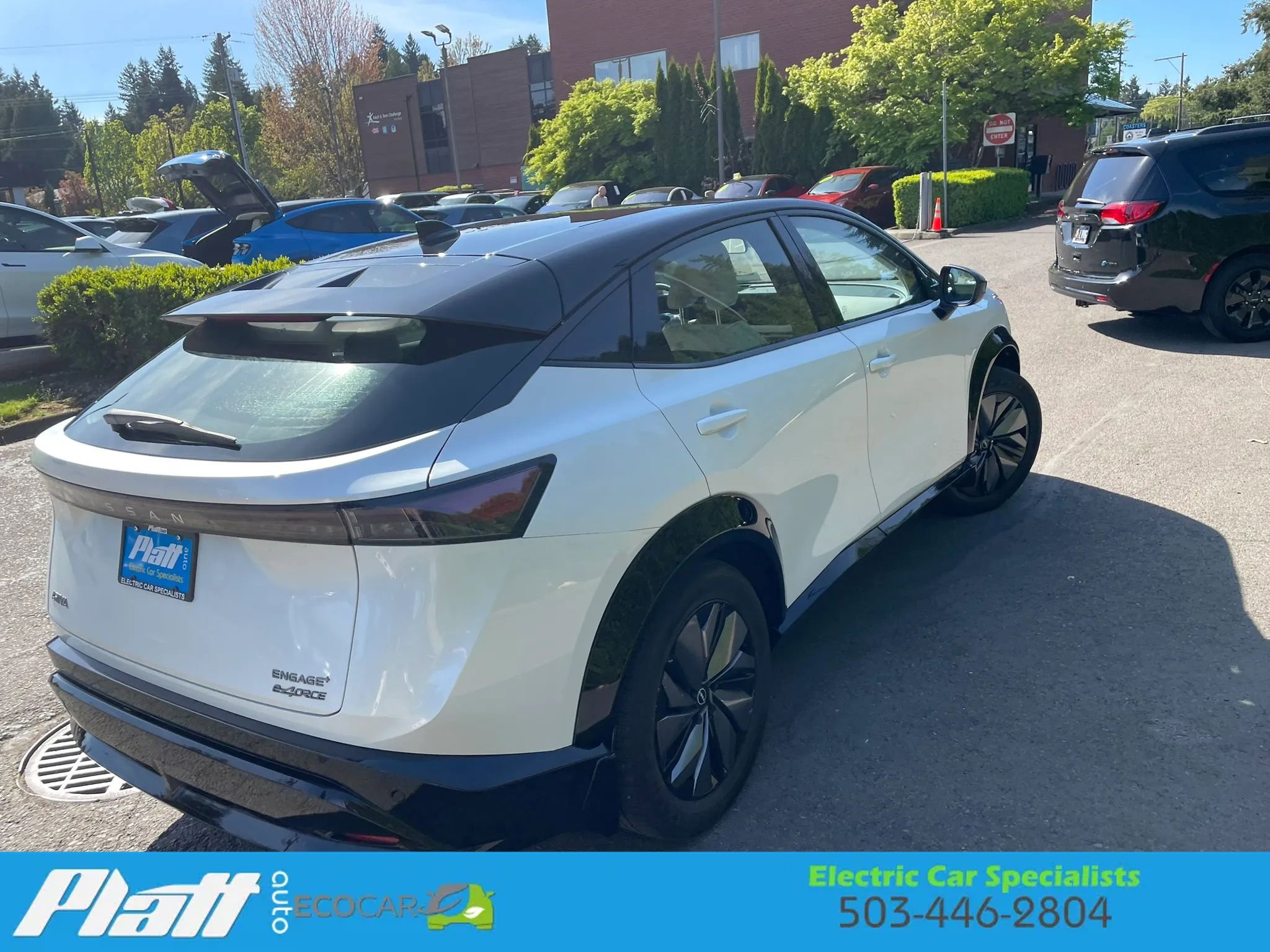 Used 2024 Nissan Ariya AWD image 9