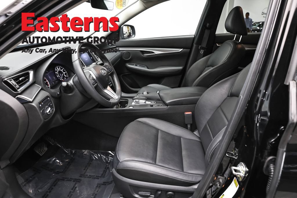 Used 2023 INFINITI QX50 Pure AWD/4WD image 13