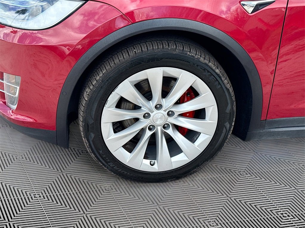 Used 2021 Tesla Model X Performance image 35